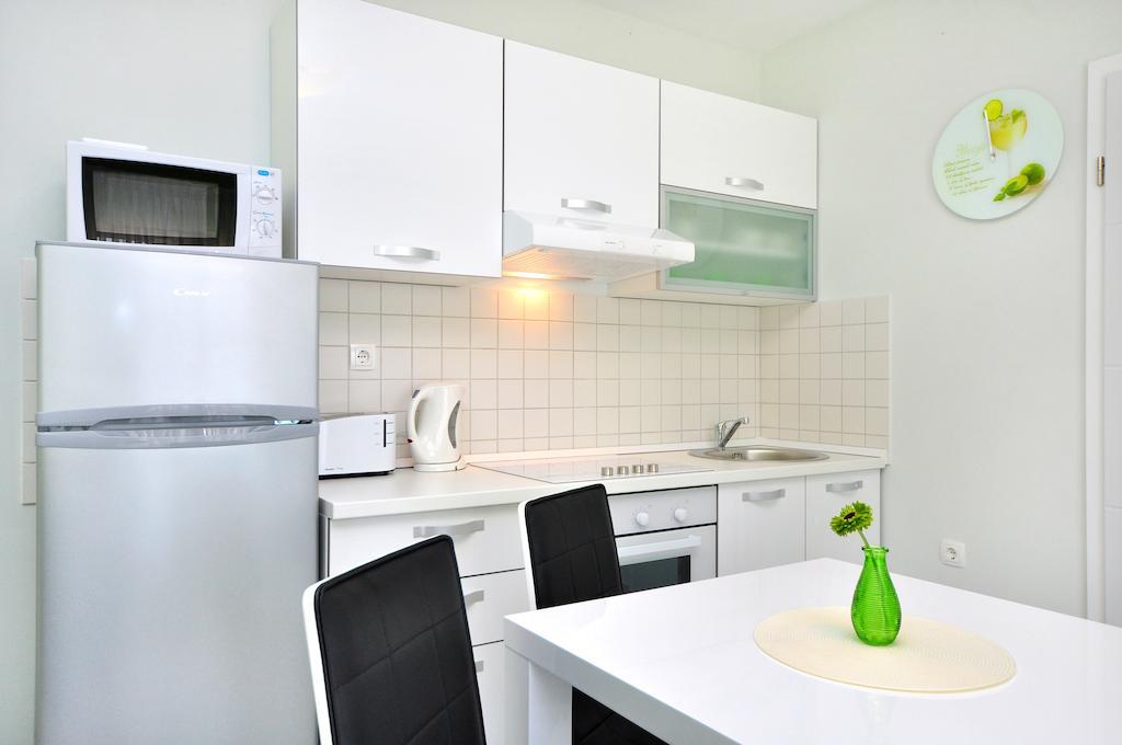 Apartments Sakal Trogir Room photo