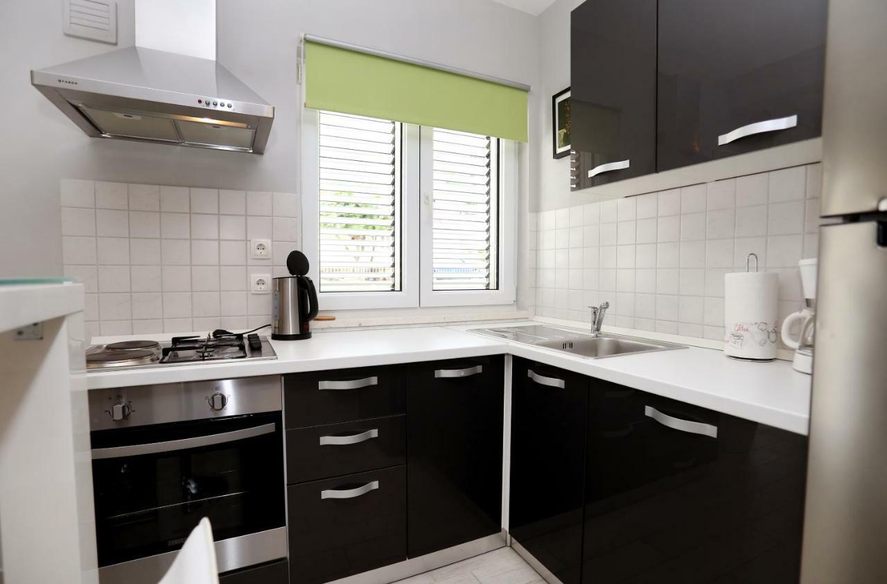 Apartments Sakal Trogir Exterior photo